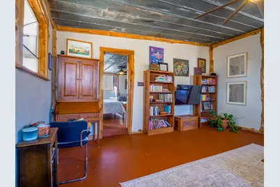 128 E Castlewood Drive, Granite Shoals, TX 78654 - Photo 9