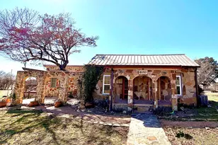 600 W Railway St, Lometa, TX 76853 - Photo 1