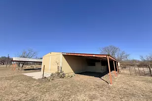 600 W Railway St, Lometa, TX 76853 - Photo 23