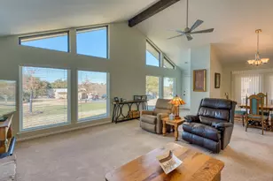 101 W Bluebonnet Rd, Horseshoe Bay, TX 78657 - Photo 5