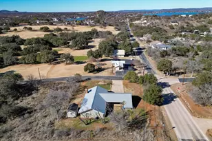 101 W Bluebonnet Rd, Horseshoe Bay, TX 78657 - Photo 17