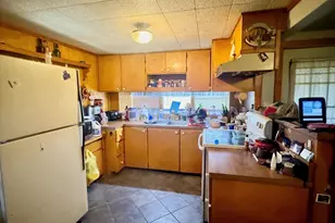 212 E Castleberry Dr, Granite Shoals, TX 78654 - Photo 3