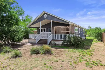 813 Airway St, Kingsland, TX 78639 - Photo 1