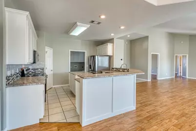 2804 Oak Ridge Drive, Horseshoe Bay, TX 78657 - Photo 9