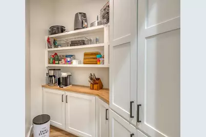 111 Florentine, Horseshoe Bay, TX 78657 - Photo 19