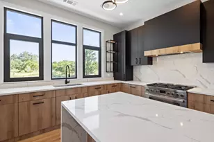 583 Comanche Rdg, Round Mountain, TX 78663 - Photo 13