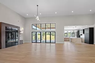 583 Comanche Rdg, Round Mountain, TX 78663 - Photo 7