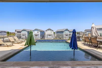 128 Village View Dr, Kingsland, TX 78639 - Photo 5