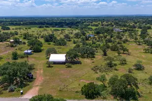 384 Wild Oak Dr, Llano, TX 78643 - Photo 17
