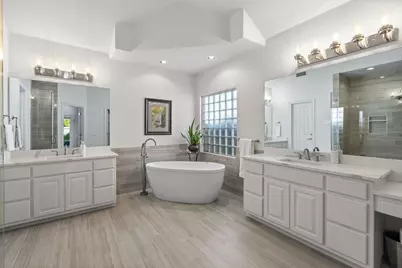 104 San Saba, Horseshoe Bay, TX 78657 - Photo 15