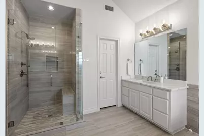 104 San Saba, Horseshoe Bay, TX 78657 - Photo 17