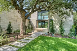 111 Orange Plume, Horseshoe Bay, TX 78657 - Photo 3
