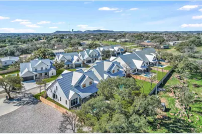 2403 Cherry Lane, Kingsland, TX 78639 - Photo 3