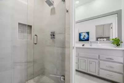 102A Bunny Run Lane, Horseshoe Bay, TX 78657 - Photo 21