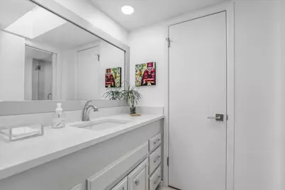 102A Bunny Run Lane, Horseshoe Bay, TX 78657 - Photo 17