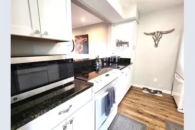 304 Hi There, Horseshoe Bay, TX 78657 - Photo 11