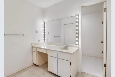 300 Out Yonder #176, Horseshoe Bay, TX 78657 - Photo 17