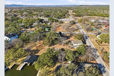 610 Williams Lakeshore, Kingsland, TX 78639 - Photo 17