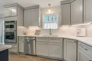 708 Ave F, Marble Falls, TX 78654 - Photo 11