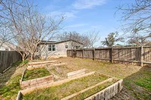 708 Ave F, Marble Falls, TX 78654 - Photo 19