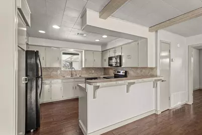 3904 Mountain View Drive, Kingsland, TX 78639 - Photo 11