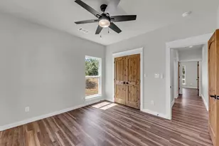 160 Stonecastle Dr, Granite Shoals, TX 78654 - Photo 17