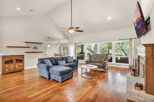 601 Sombrero, Horseshoe Bay, TX 78657 - Photo 3