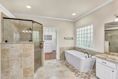 601 Sombrero, Horseshoe Bay, TX 78657 - Photo 15