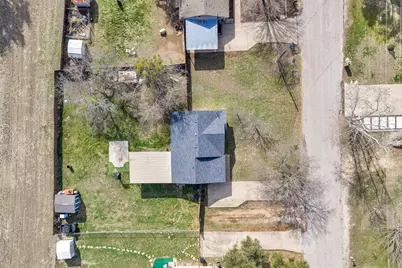 555 Live Oak Drive, Bertram, TX 78605 - Photo 15