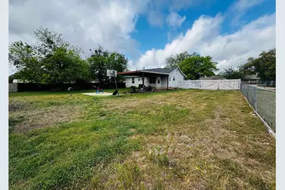 555 Live Oak Drive, Bertram, TX 78605 - Photo 13