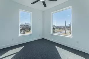 1010 E Marble St, Burnet, TX 78611 - Photo 21