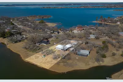 310 N Chaparral, Burnet, TX 78611 - Photo 3