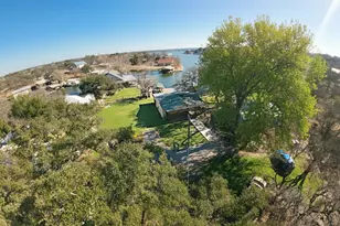 114 Shady Cir Dr, Sunrise Beach, TX 78643 - Photo 3