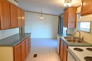 114 Shady Cir Dr, Sunrise Beach, TX 78643 - Photo 11