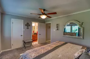 1215 Hi Stirrup, Horseshoe Bay, TX 78657 - Photo 19