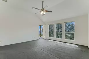 851 Stone Mountain Dr, Marble Falls, TX 78654 - Photo 13