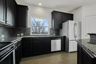 851 Stone Mountain Dr, Marble Falls, TX 78654 - Photo 5