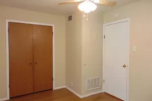 1112 9th St, Marble Falls, TX 78654 - Photo 7