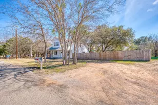 4308 Twin Oaks Dr, Cottonwood Shores, TX 78657 - Photo 27