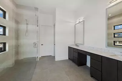 103 Via Roma Court, Horseshoe Bay, TX 78657 - Photo 15