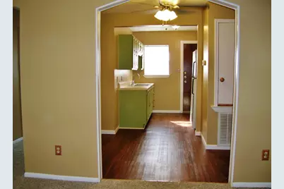 800 S Vanderveer, Burnet, TX 78611 - Photo 5