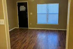 800 S Vanderveer, Burnet, TX 78611 - Photo 17