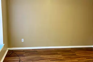 800 S Vanderveer, Burnet, TX 78611 - Photo 5