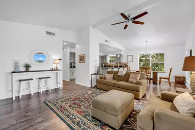 2814 Lakeview Drive, Granite Shoals, TX 78654 - Photo 5