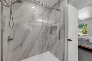 2814 Lakeview Dr, Granite Shoals, TX 78654 - Photo 11