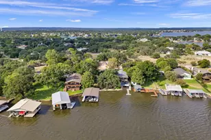 2814 Lakeview Dr, Granite Shoals, TX 78654 - Photo 1
