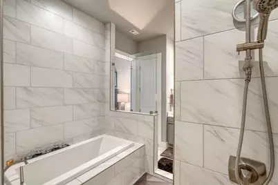 300 Tuscan Dr, Horseshoe Bay, TX 78657 - Photo 23