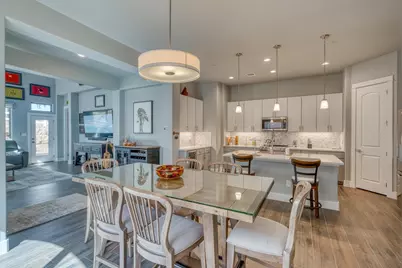 300 Tuscan Dr, Horseshoe Bay, TX 78657 - Photo 5