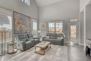 300 Tuscan Dr, Horseshoe Bay, TX 78657 - Photo 15