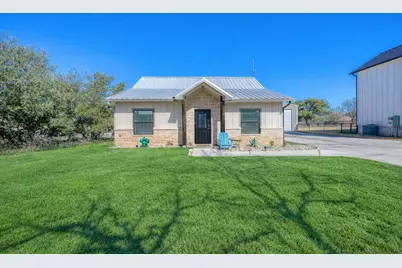 308 Oak Dr, Kingsland, TX 78639 - Photo 1